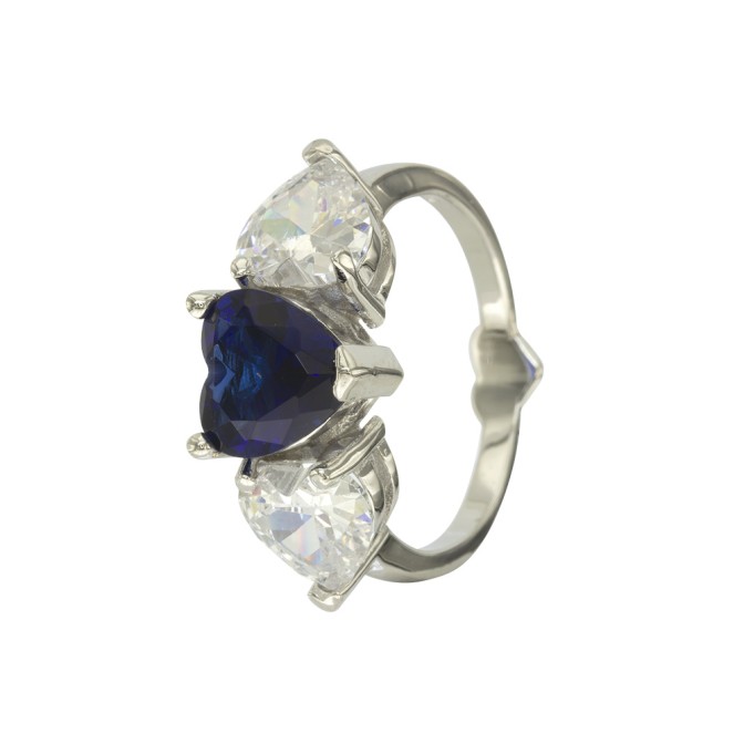 SORTIJA CON TRES CIRCONITAS CORAZONES COLECCIÓN "FREYA"